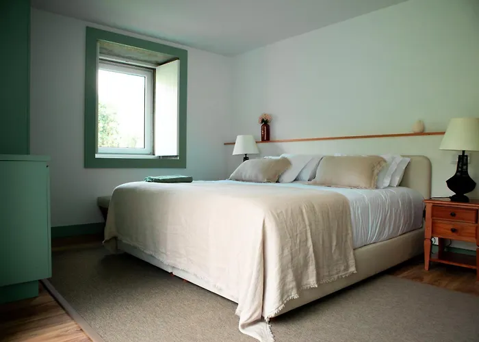 ファームステイ Franco Da Serra アングラ・ド・エロイーズモ