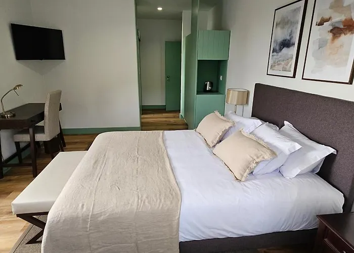 Franco Da Serra * 앙그라두에루이스무